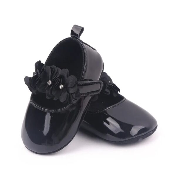 Black Shiny Flower Shoes